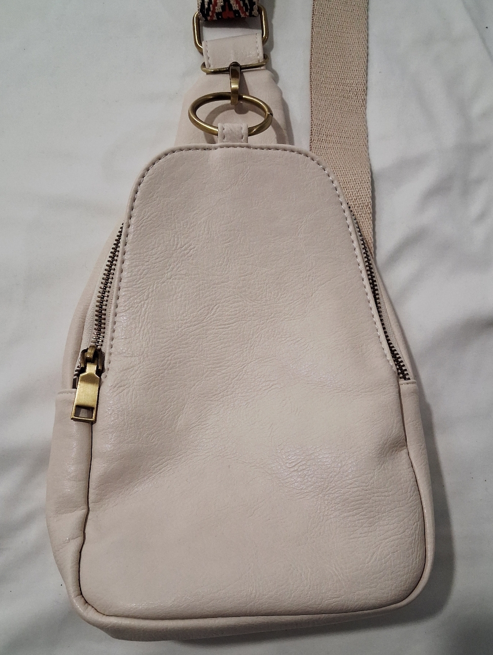Moda Luxe Cream Crossbody Sling Bag With Patterned Strap Backpack — image 3 of 8
